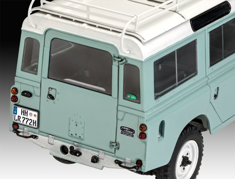 Land Rover Series III (Revell 1/24)
