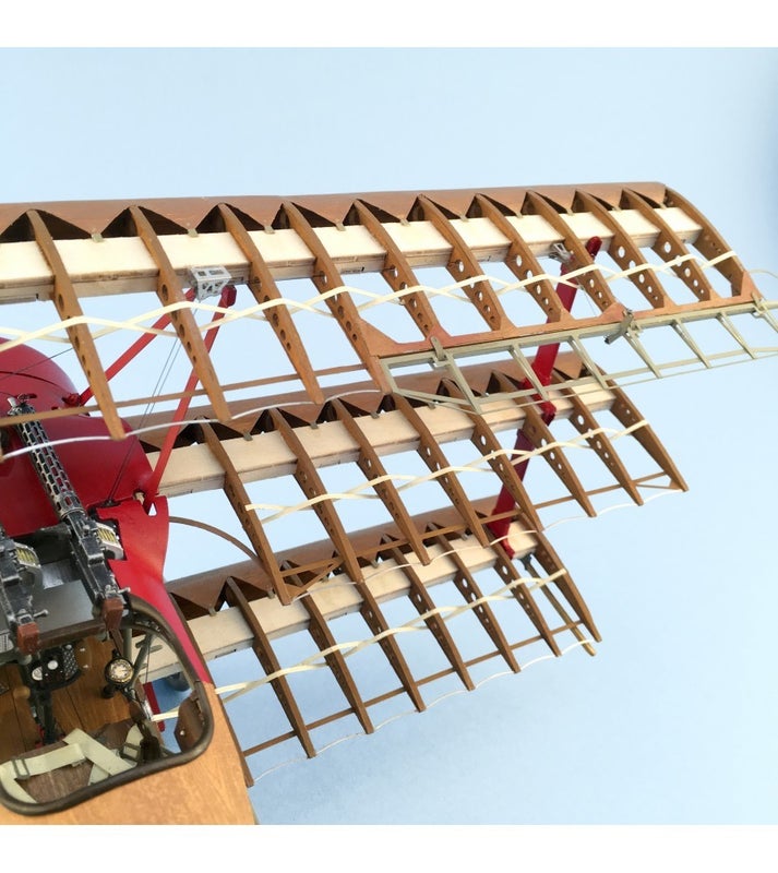 Fokker Dr I 1918 Red Baron (Artesania Latina 1/16)