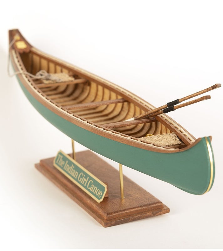 The Indian Girl Canoe (Artesania Latina 1/16)